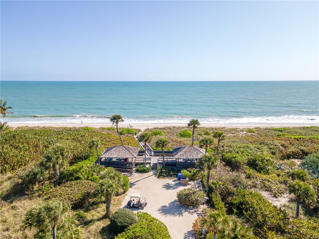 901 Bay Road, Unit 201 Vero Beach, FL 32963 - Photo 28 of 31 Gallery Image 28