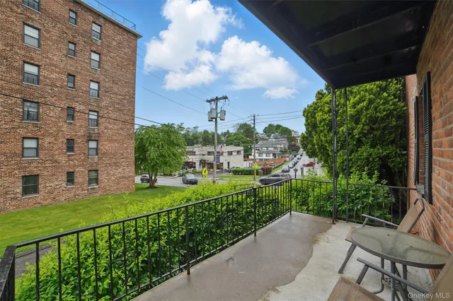 $199,900 | 135-6 South Highland Avenue, Unit D1, Ossining, NY 10562