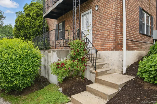 $199,900 | 135-6 South Highland Avenue, Unit D1, Ossining, NY 10562