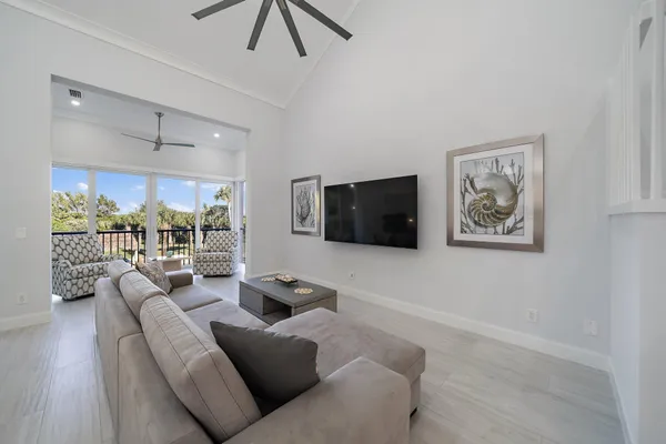 $2,600 | 3902 Fairway Drive North, Jupiter, FL 33477