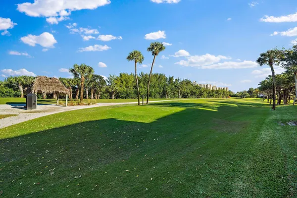 $2,600 | 3902 Fairway Drive North, Jupiter, FL 33477