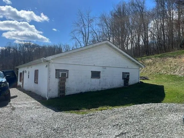 $77,000 | 178 South South California Drive, Coal Center, PA 15423