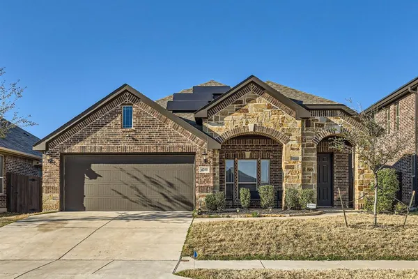 $300,000 | 4200 Snowberry Lane, Fort Worth, TX 76036