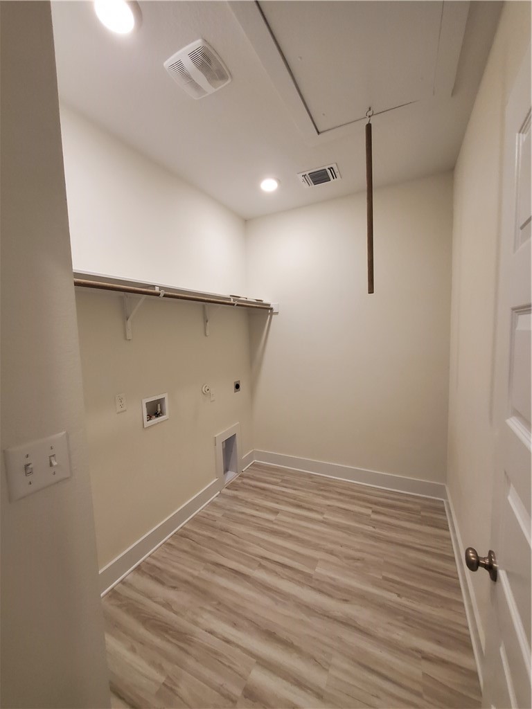 982 Wild Pecan Loop Buda, TX 78610 - Photo 12 of 16 Utility Room- Washer and Dryer included!!