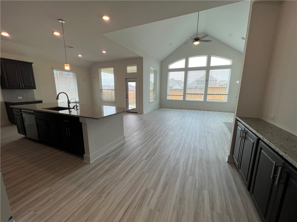 982 Wild Pecan Loop Buda, TX 78610 - Photo 5 of 16