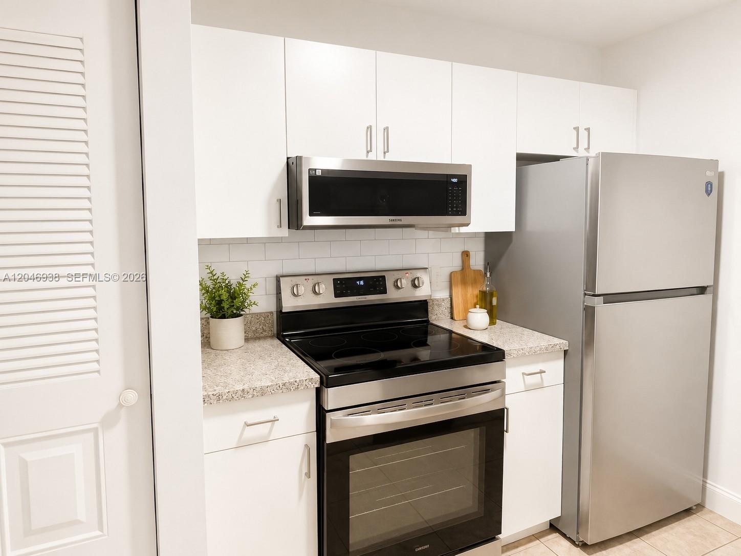 430 South Park Road, Unit 3110 Hollywood, FL 33021 - Photo 1 of 14