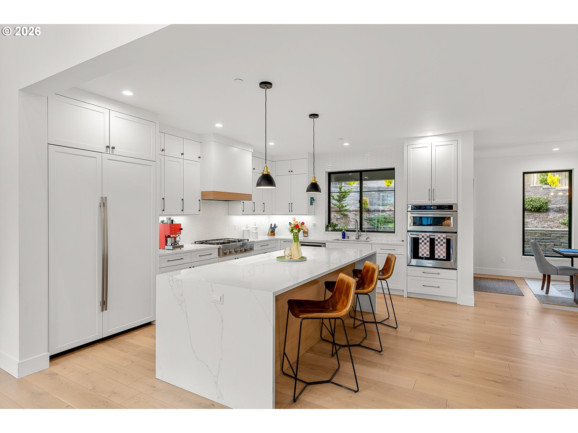 529 Province Drive Camas, WA 98607 - Photo 12 of 48 Kitchen