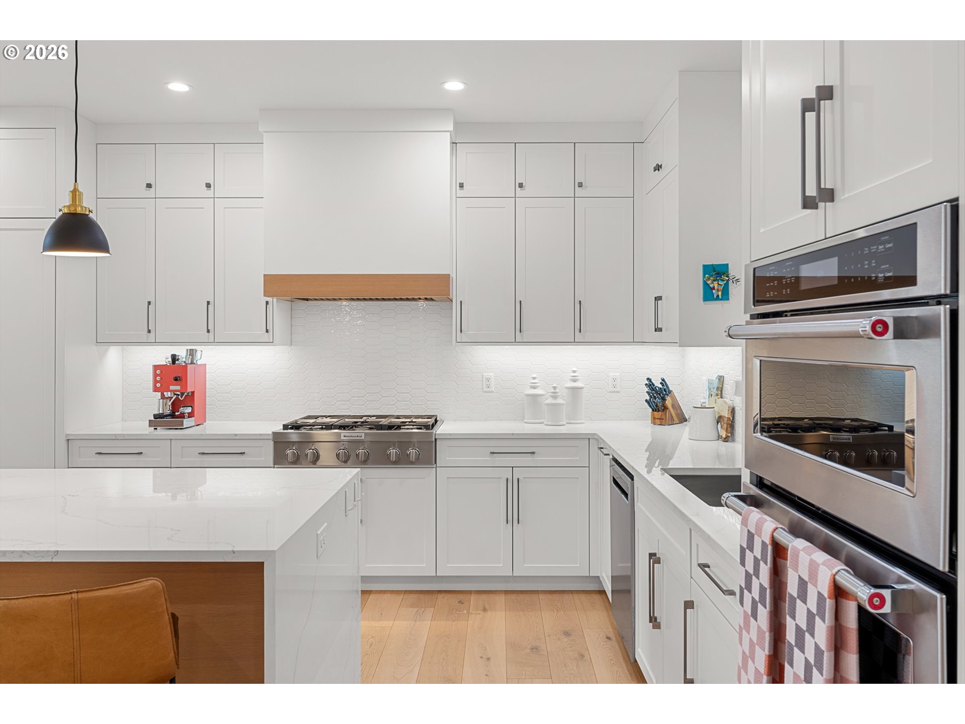 529 Province Drive Camas, WA 98607 - Photo 15 of 48 Kitchen