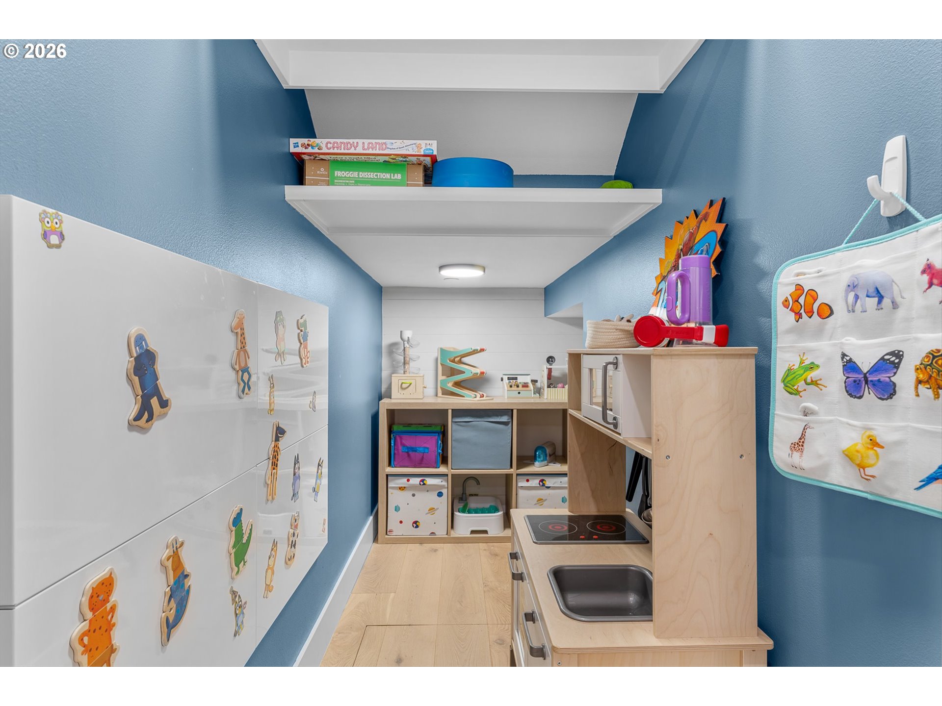 529 Province Drive Camas, WA 98607 - Photo 18 of 48 Staircase