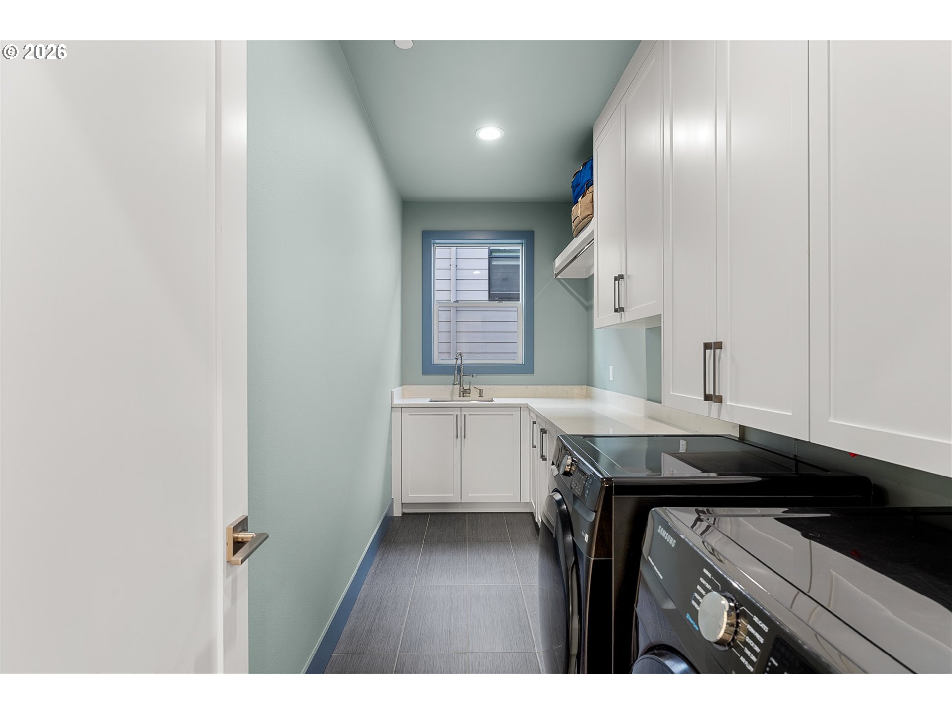 529 Province Drive Camas, WA 98607 - Photo 31 of 48 Laundry