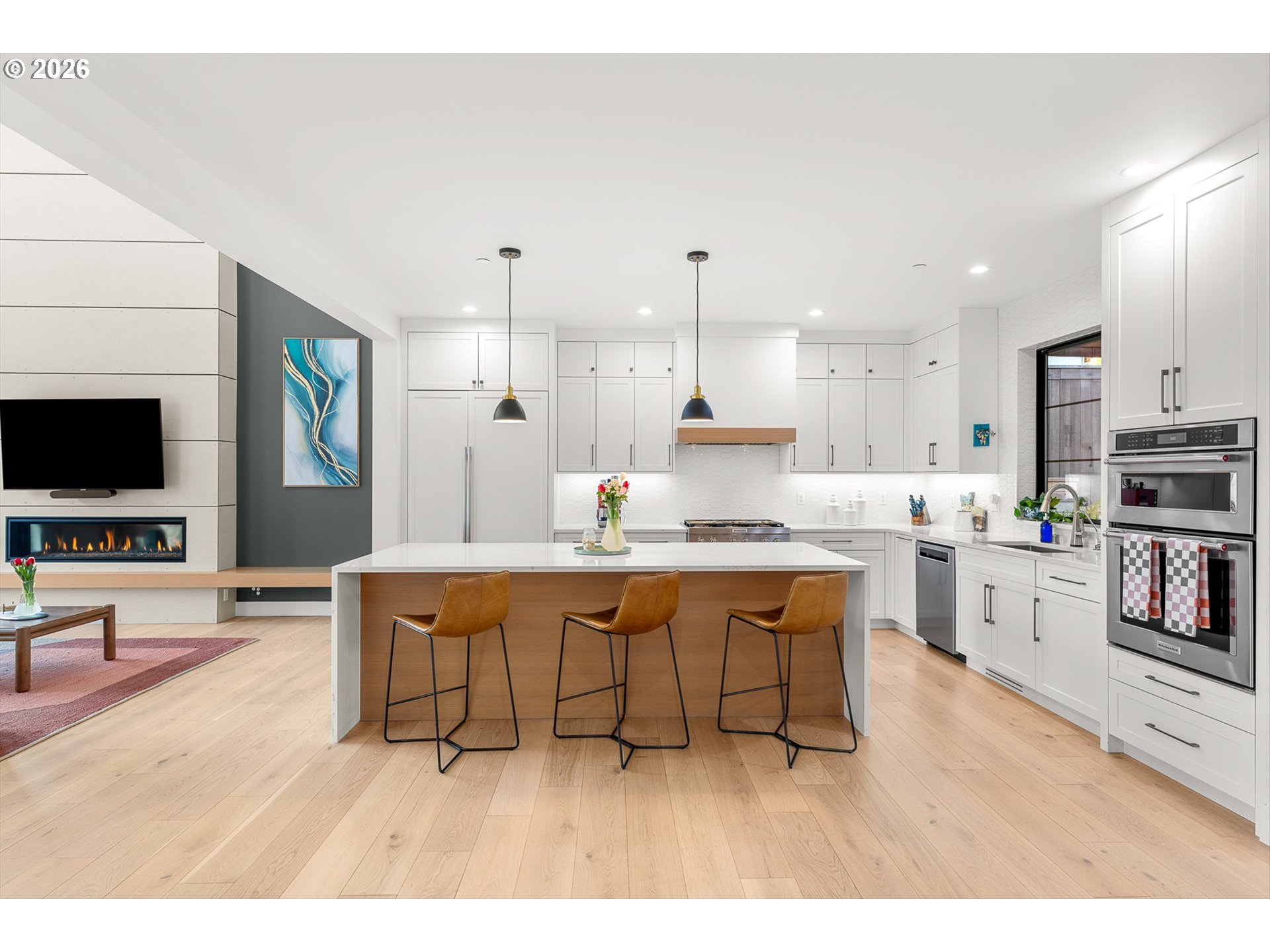 529 Province Drive Camas, WA 98607 - Photo 10 of 48 Kitchen