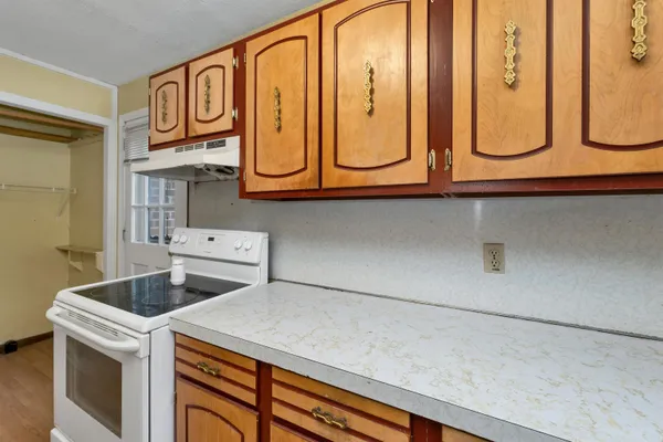 $275,000 | 30 South Street, Unit 9, Laconia, NH 03246