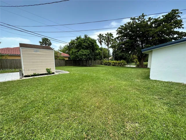 $3,500 | 9450 Southwest 181st Terrace, Palmetto Bay, FL 33157