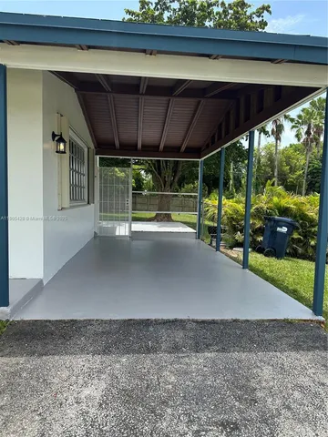 $3,850 | 9450 Southwest 181st Terrace, Palmetto Bay, FL 33157