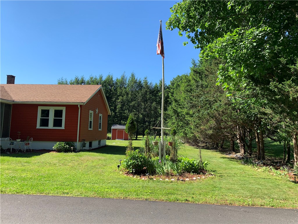 28 Old Reservoir Road Cumberland, RI 02864 - Photo 3 of 28 Side Yard