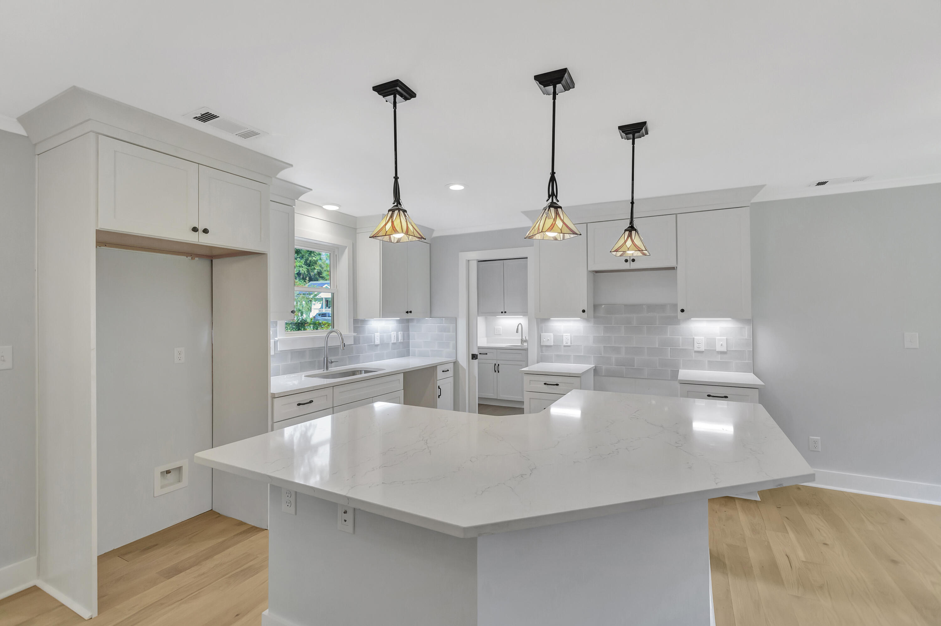 1249 Stone Post Road Charleston, SC 29412 - Photo 13 of 50 296A4154