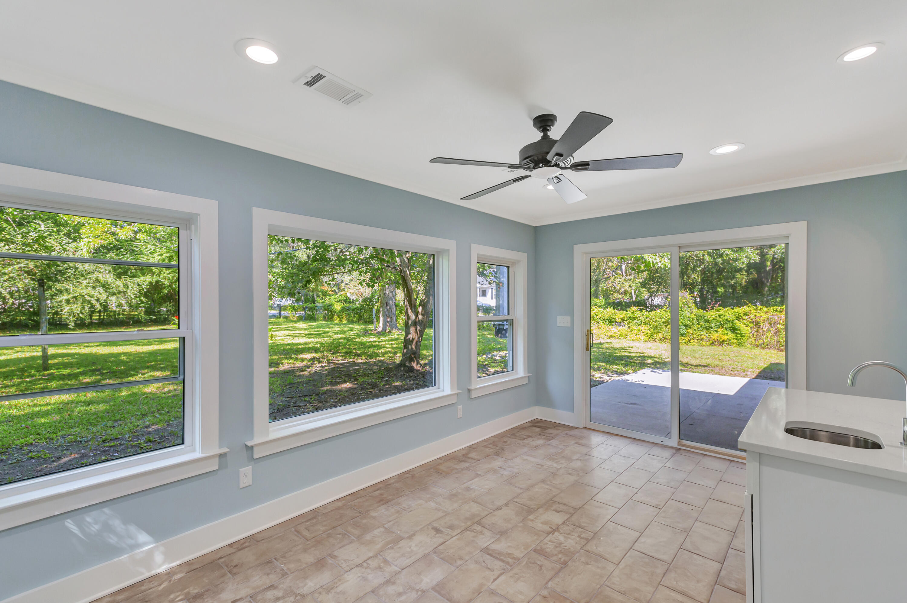 1249 Stone Post Road Charleston, SC 29412 - Photo 30 of 50 296A4229