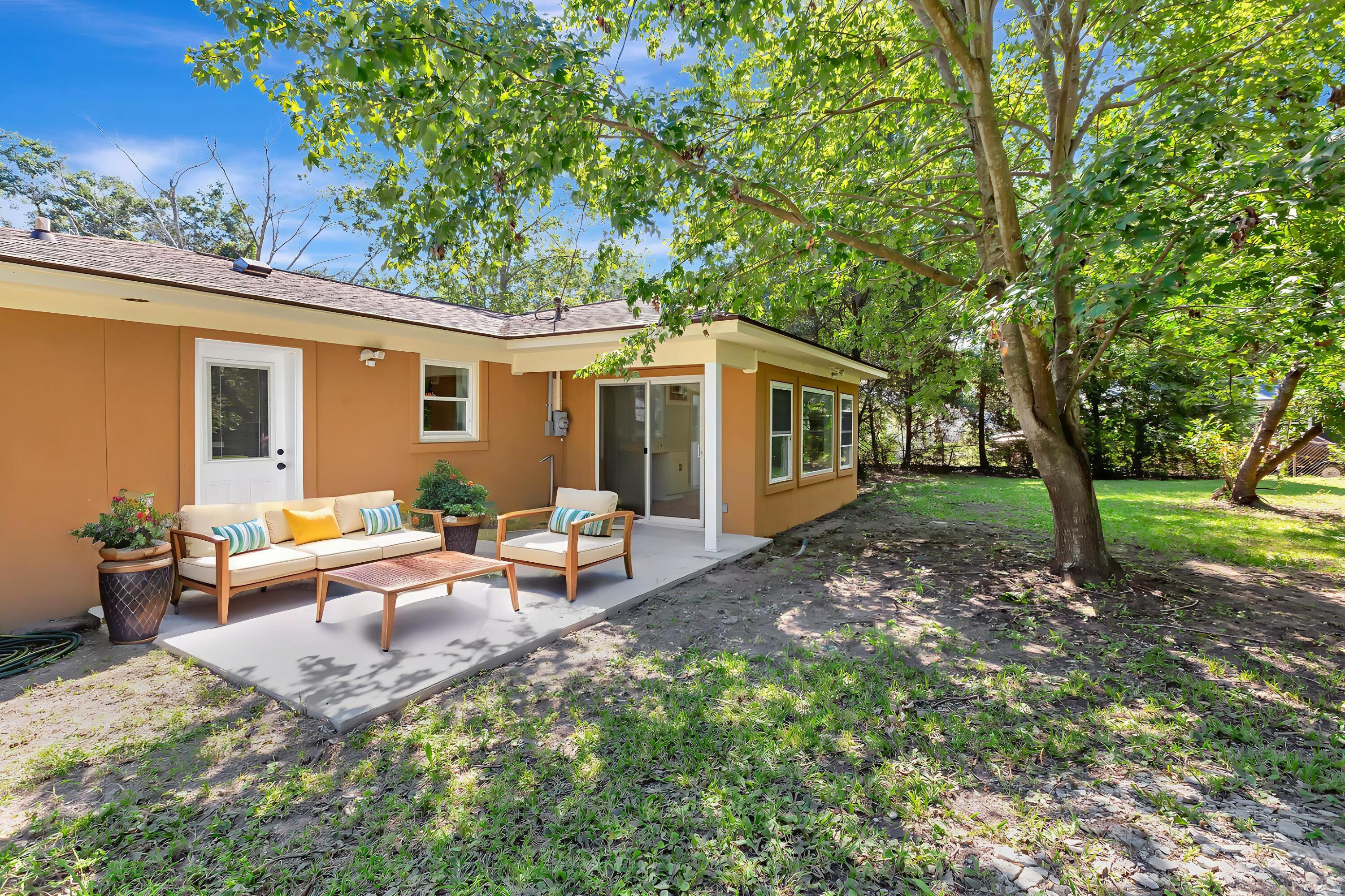 1249 Stone Post Road Charleston, SC 29412 - Photo 44 of 50 296A4289 - Outdoor - Standard - 3