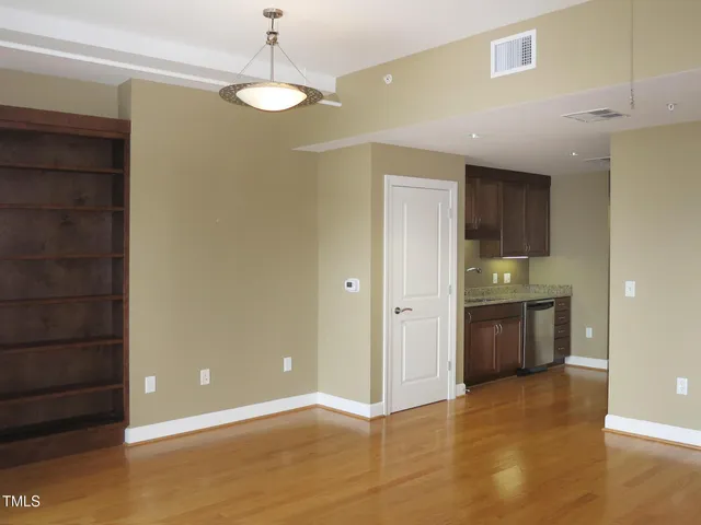 $1,550 | 2503 Environ Way, Chapel Hill, NC 27517