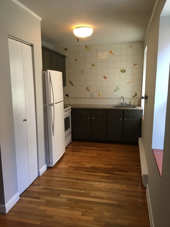 56 Prince Street, Unit 4 Boston, MA 02113 - Photo 4 of 14