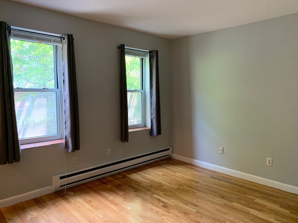 56 Prince Street, Unit 4 Boston, MA 02113 - Photo 8 of 14
