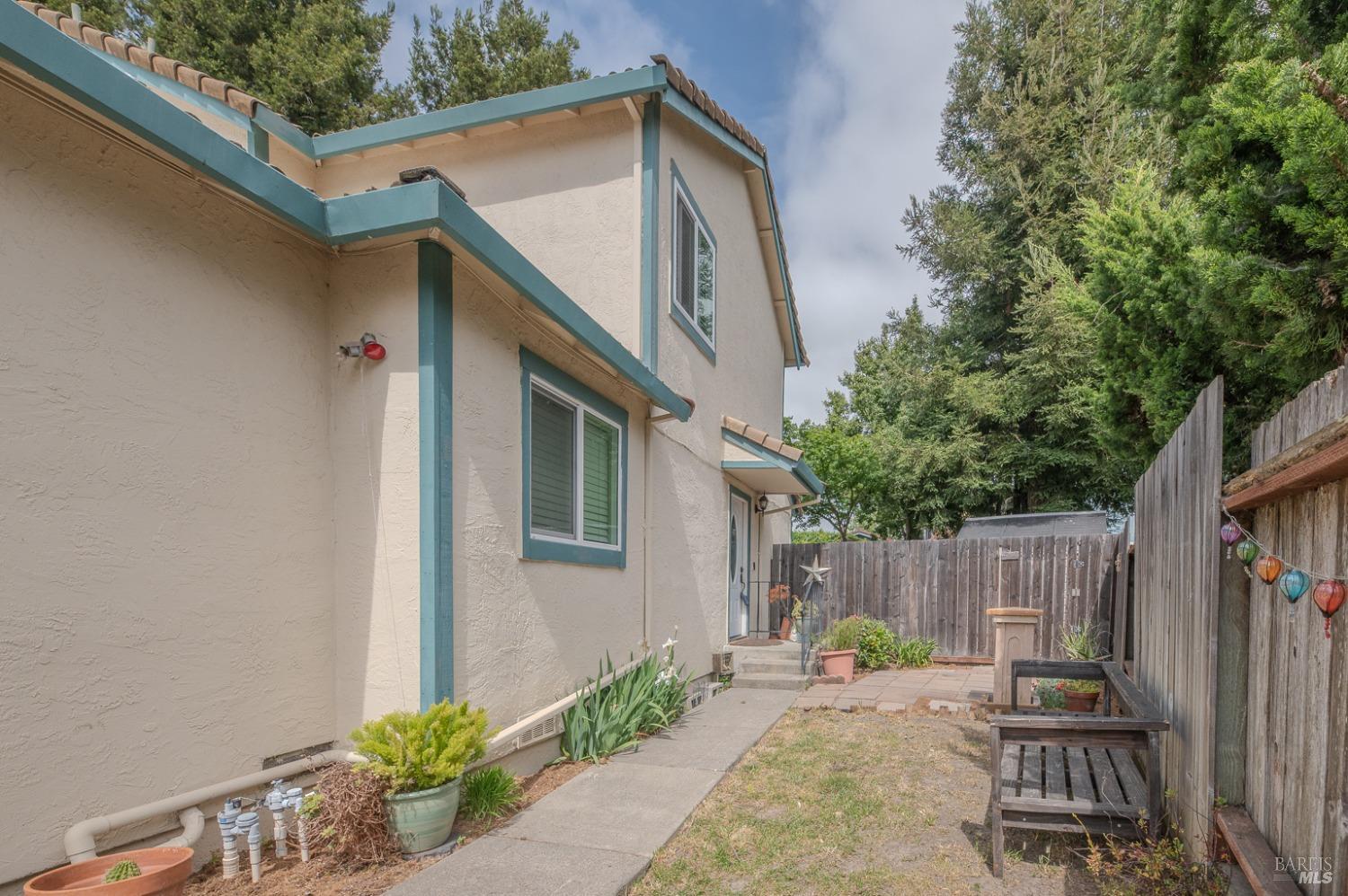 47 Francis Circle Rohnert Park, CA 94928 - Photo 1 of 1 Gallery Image 1