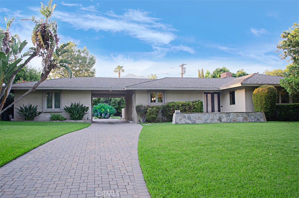3655 Yorkshire Road Pasadena, CA 91107 - Photo 2 of 24