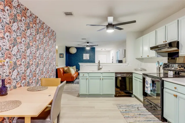 $1,950 | 5301 Apple Orchard Lane, Austin, TX 78744