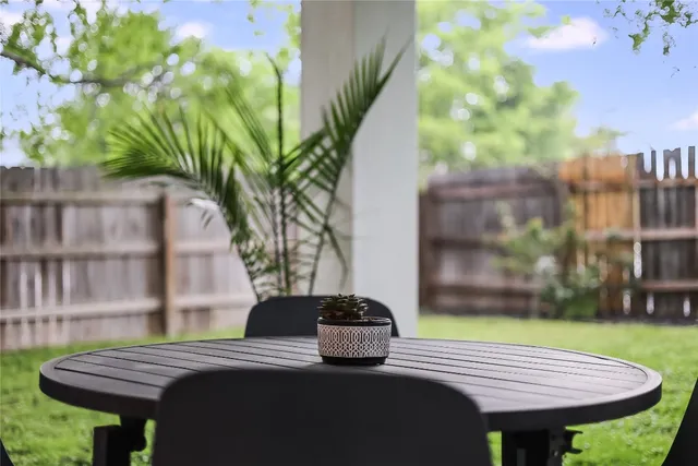 $1,950 | 5301 Apple Orchard Lane, Austin, TX 78744