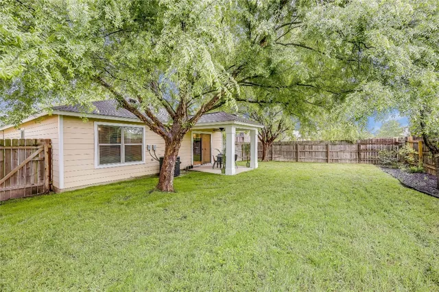 $1,950 | 5301 Apple Orchard Lane, Austin, TX 78744