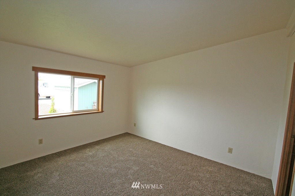 1245 Bradley Road, Unit 20 Lynden, WA 98264 - Photo 12 of 25 Gallery Image 12