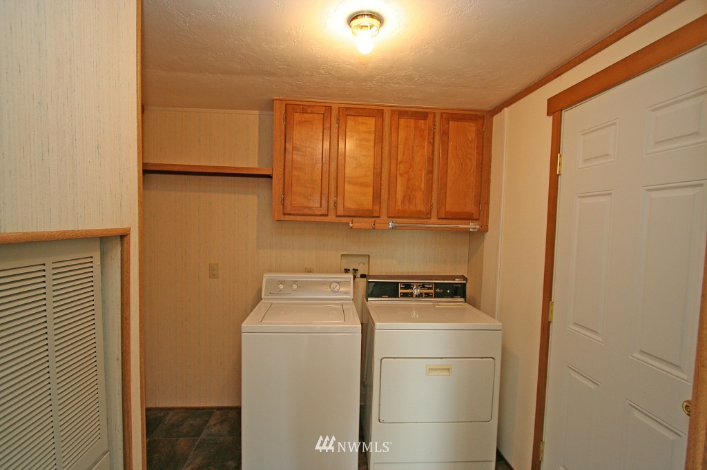 1245 Bradley Road, Unit 20 Lynden, WA 98264 - Photo 15 of 25 Gallery Image 15