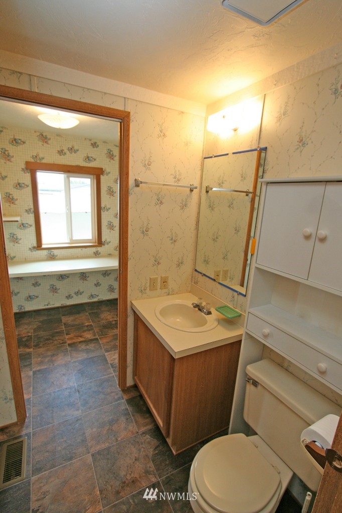 1245 Bradley Road, Unit 20 Lynden, WA 98264 - Photo 17 of 25 Gallery Image 17