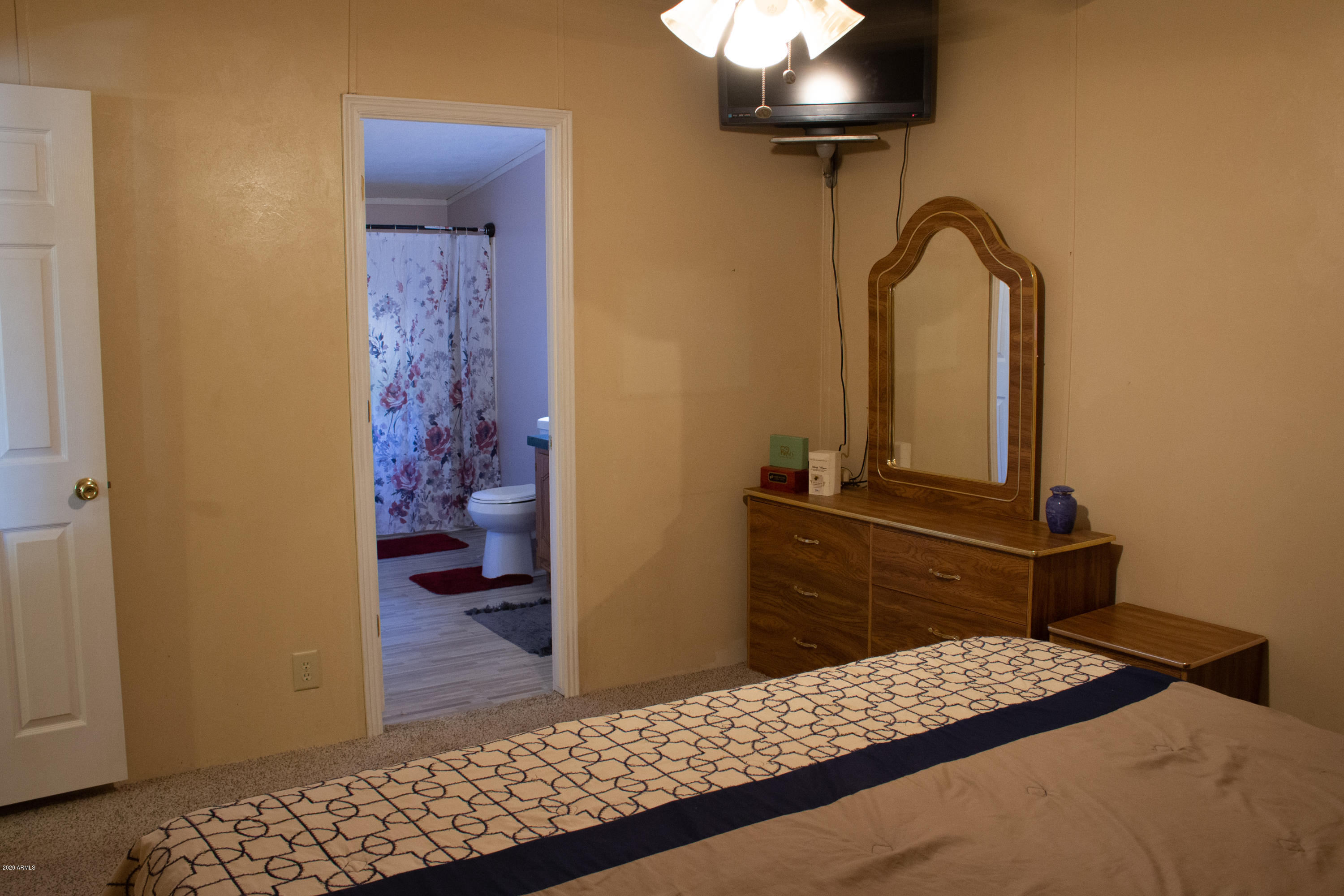 208 North Wickiup Road Apache Junction, AZ 85119 - Photo 13 of 34 Master Bedroom
