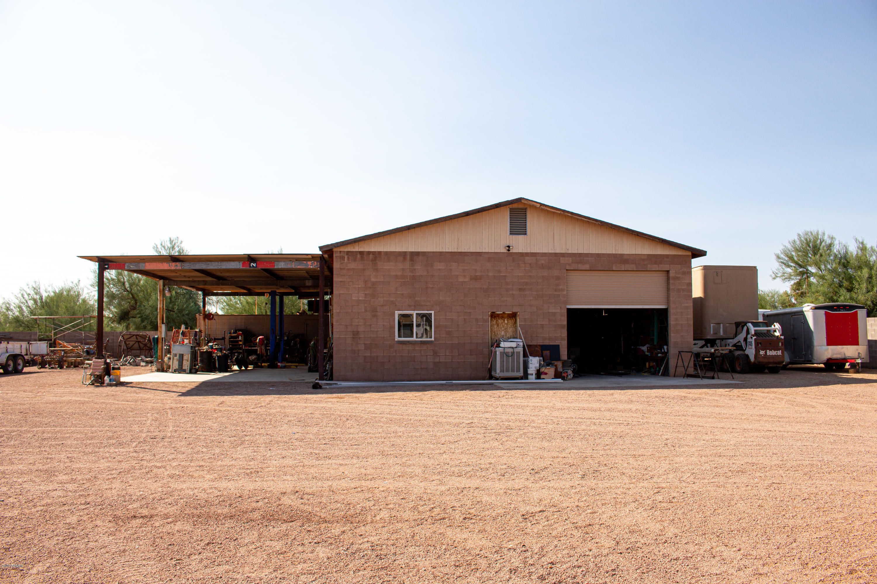 208 North Wickiup Road Apache Junction, AZ 85119 - Photo 19 of 34 Shop