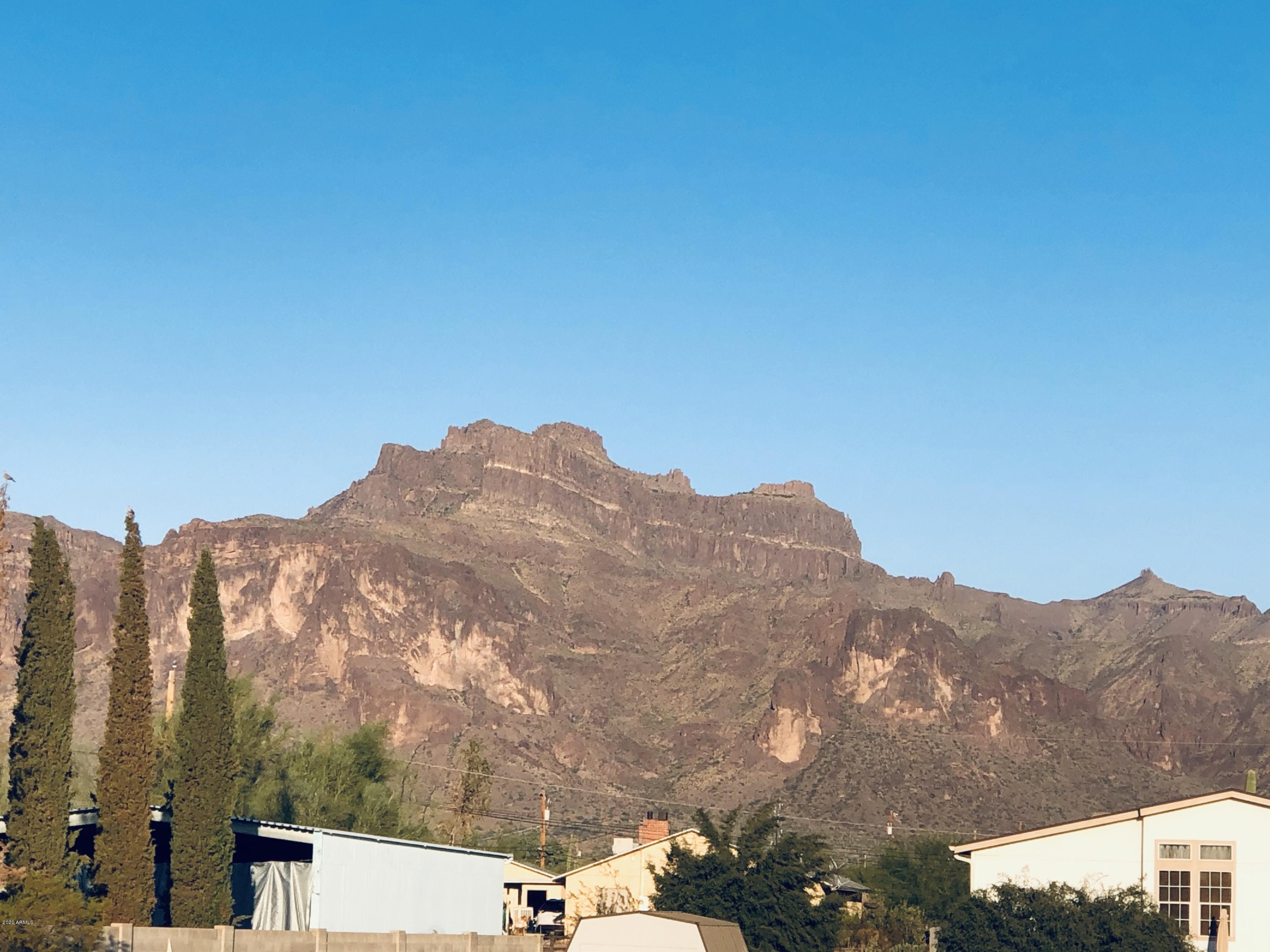 208 North Wickiup Road Apache Junction, AZ 85119 - Photo 33 of 34 Mountain View
