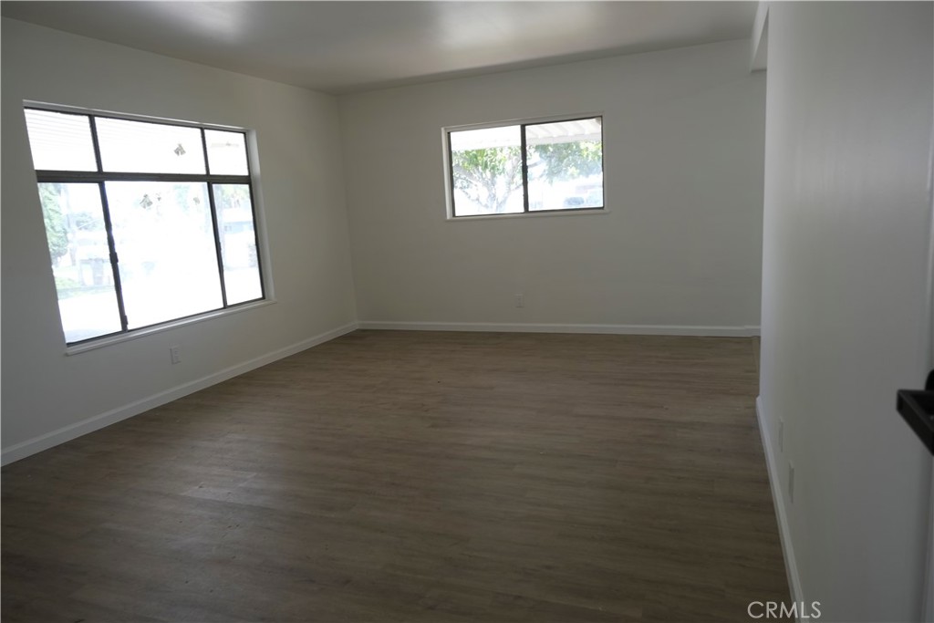 3180 Jane Street Riverside, CA 92506 - Photo 24 of 28 an empty room with windows