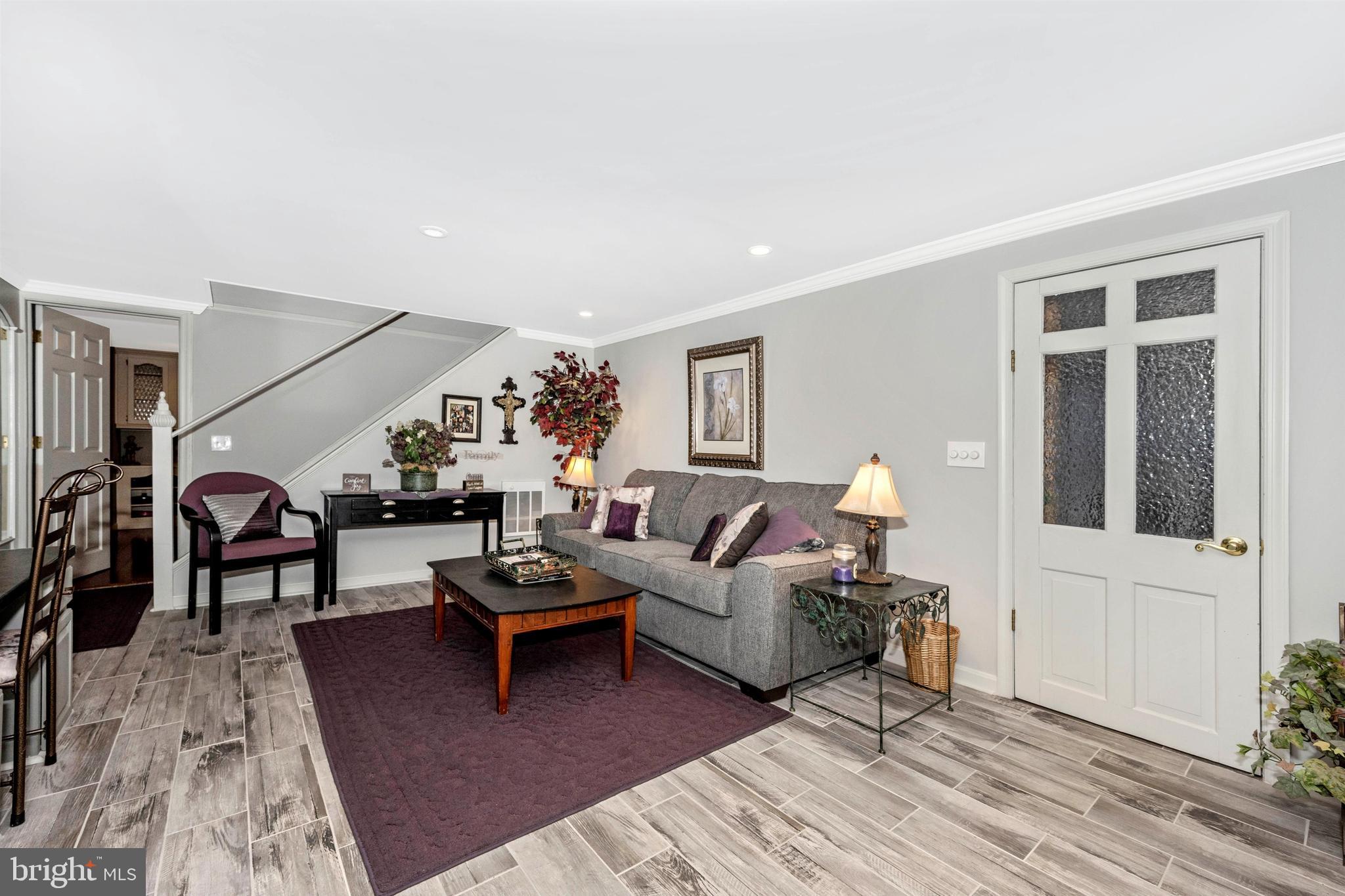 7937 Old Receiver Road Frederick, MD 21702 - Photo 22 of 36 Family room 2