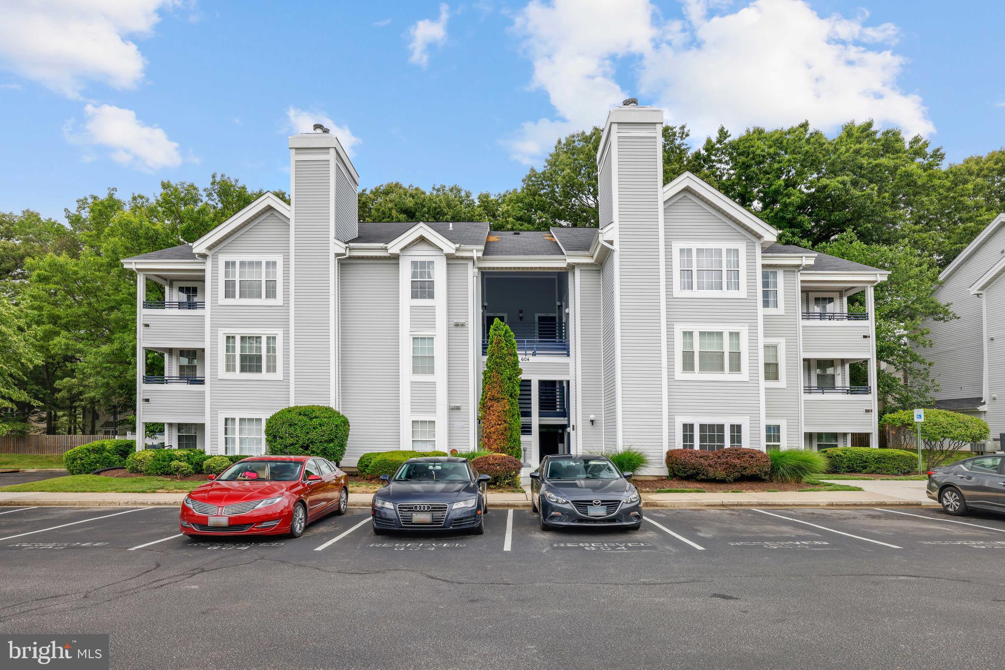 604 Moonglow Road, Unit 303 Odenton, MD 21113 - Photo 1 of 25 Gallery Image 1