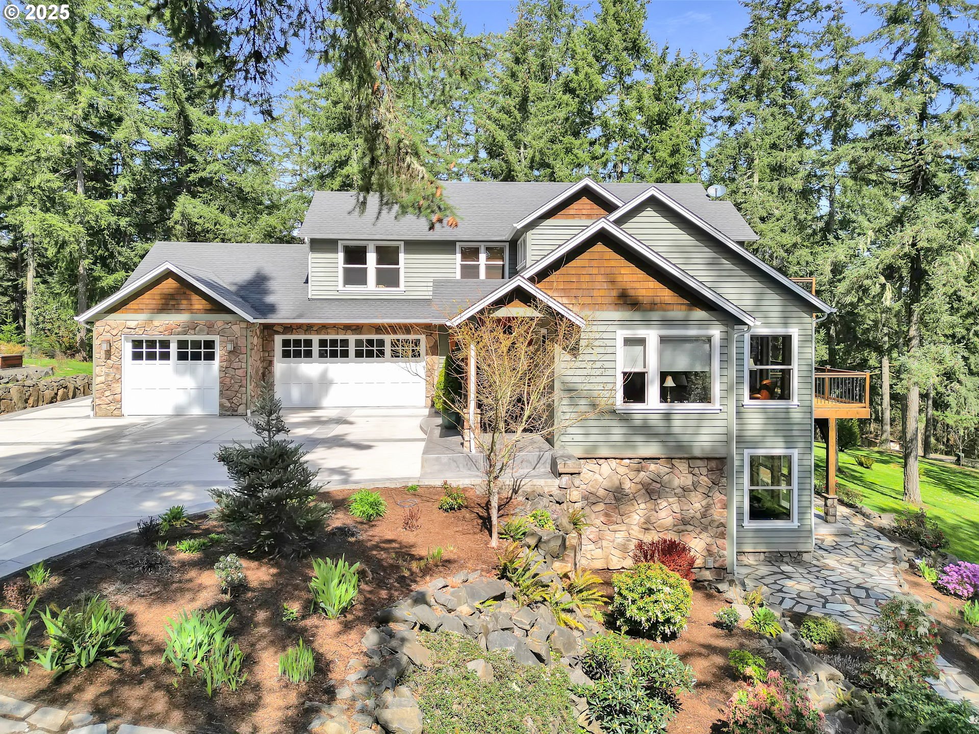 27911 Lady Slipper Loop Eugene, OR 97405 - Photo 4 of 48