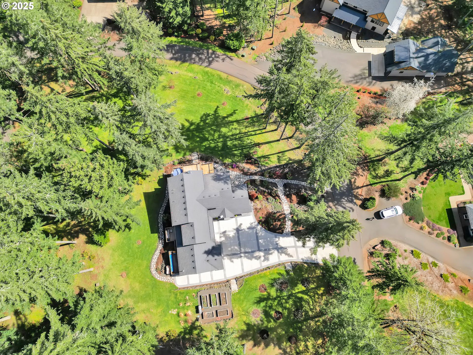 27911 Lady Slipper Loop Eugene, OR 97405 - Photo 45 of 48