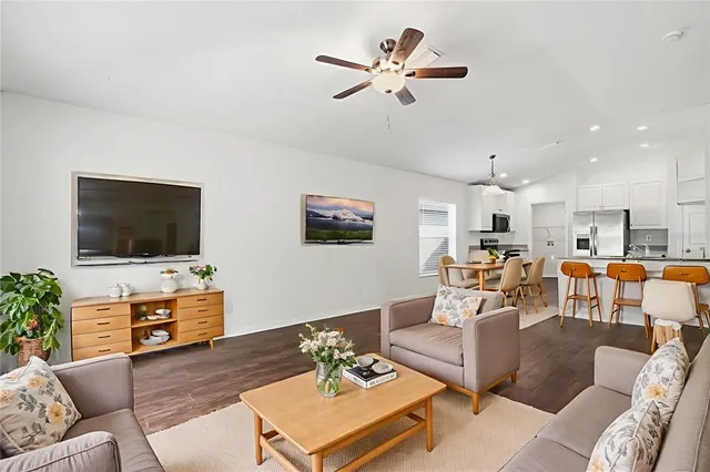 $284,900 | 11216 Summer Star Drive, Riverview, FL 33579