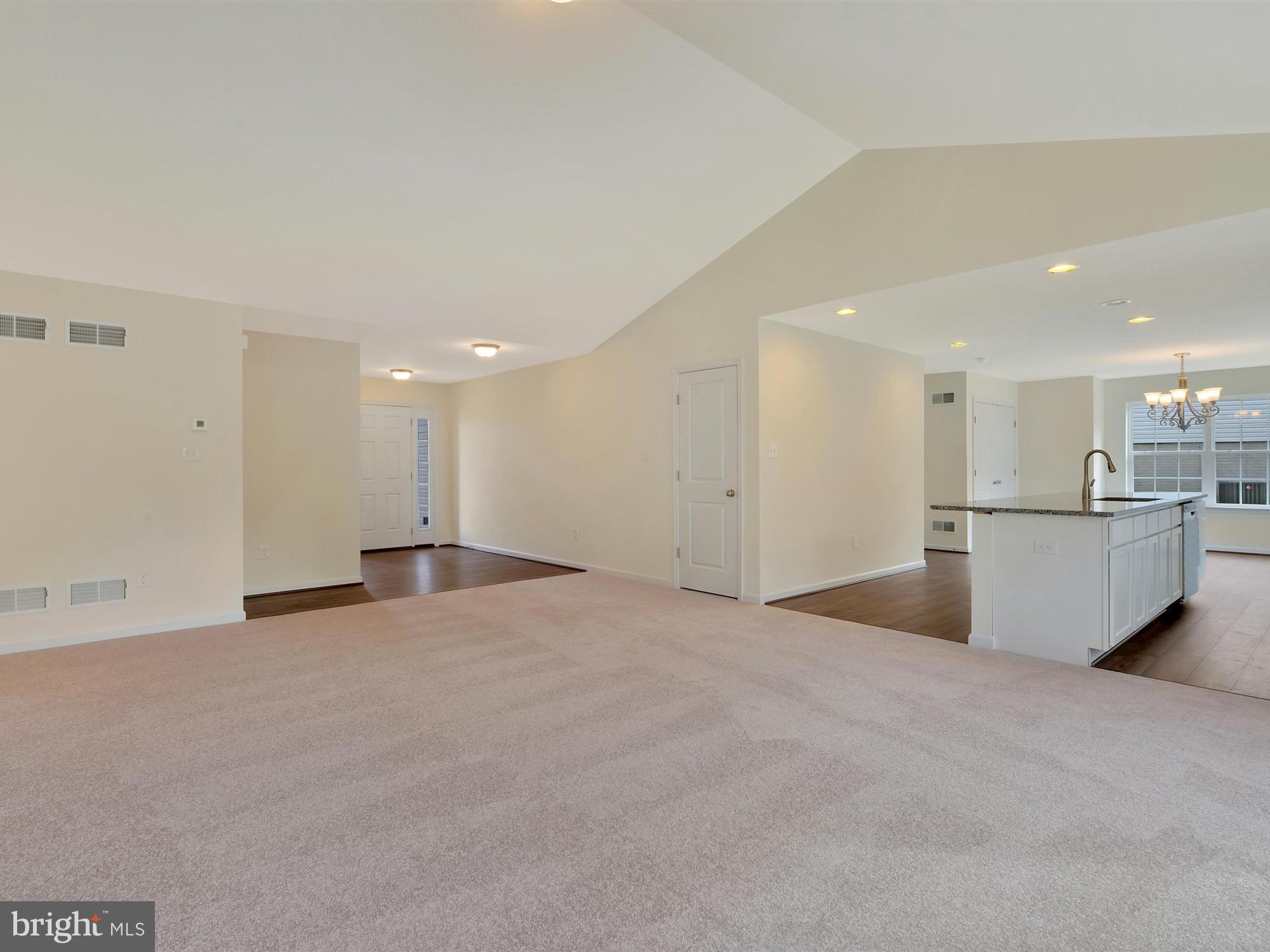 47 Huntmaster Drive Hanover, PA 17331 - Photo 7 of 22