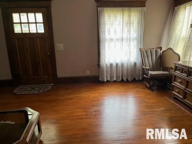 $169,500 | 507 East Market Street, Taylorville, IL 62568