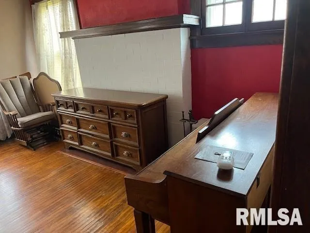 $169,500 | 507 East Market Street, Taylorville, IL 62568