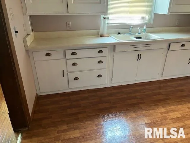 $169,500 | 507 East Market Street, Taylorville, IL 62568