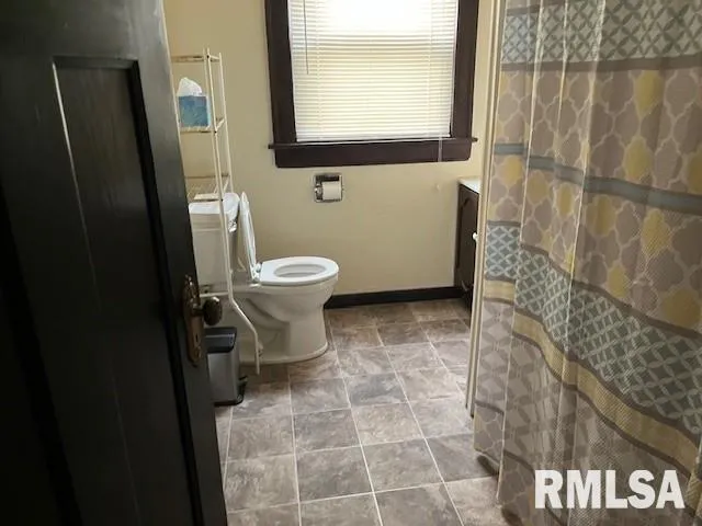 $169,500 | 507 East Market Street, Taylorville, IL 62568