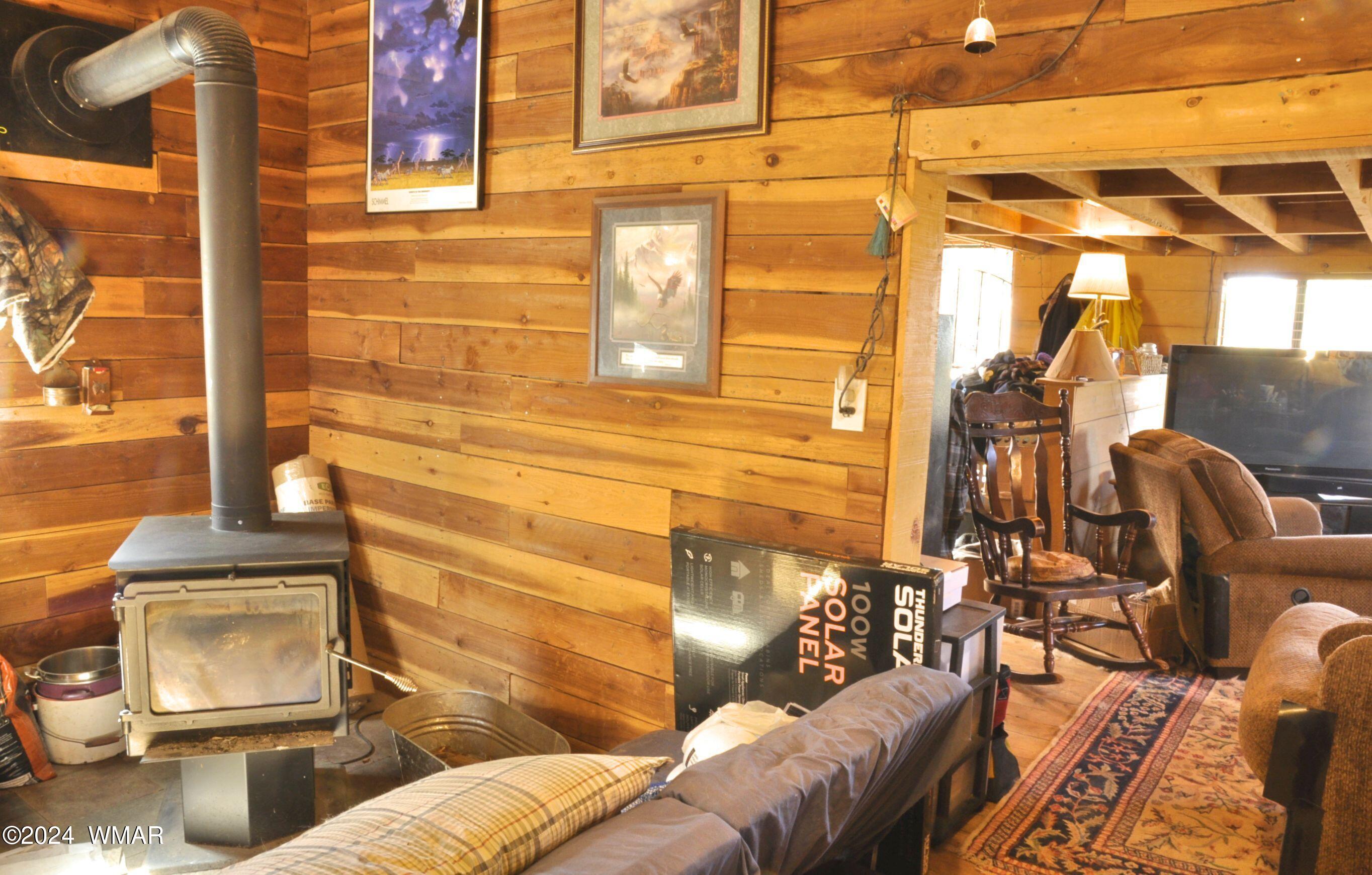 20 N8564 Concho, AZ 85924 - Photo 9 of 28 a view of a living room filled with furniture