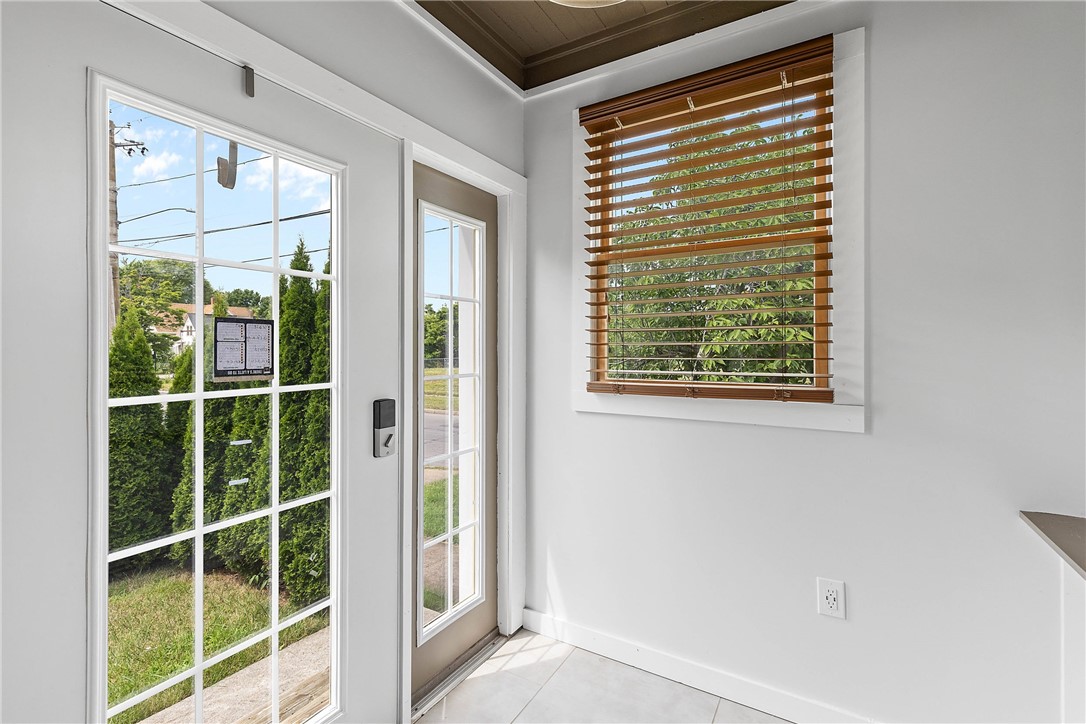 99 Fernwood Avenue Rochester, NY 14621 - Photo 24 of 44