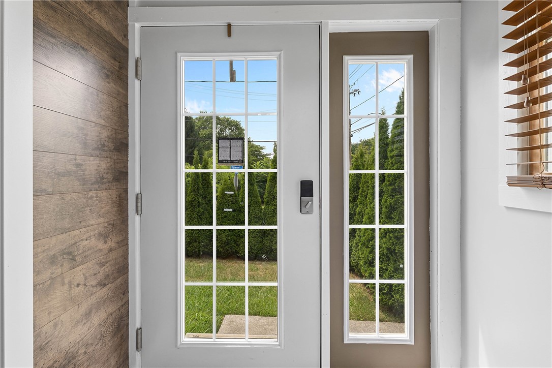 99 Fernwood Avenue Rochester, NY 14621 - Photo 26 of 44